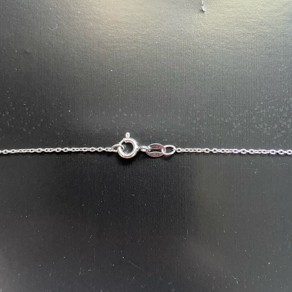 jewlr G initial pendant & chain - Picture 7 of 9